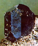 minerali silicati vesuviana